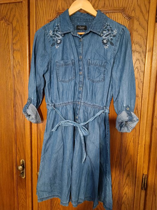 Vestido em ganga prático