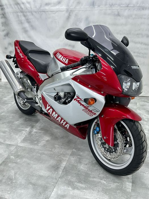 Yamaha YZF Yamaha YZF 1000 R Thunderace pierwszy właściciel