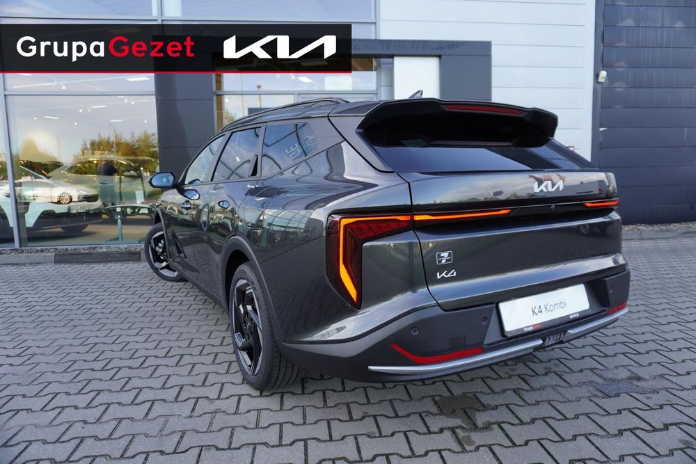 Kia K4 1.6 150KM 7DCT WERSJA M SMART kolor Interstellar Gray