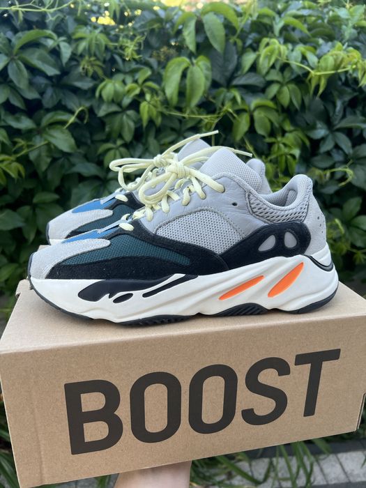 Adidas Yeezy Boost 700 V1 OG Wave Runner sneakersy niskie szare 41 1/3