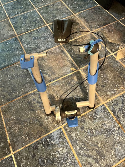 Rolos de treine de bicicleta TACX