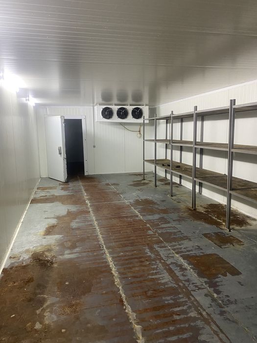 Холодильник промисловий морозилка промислова