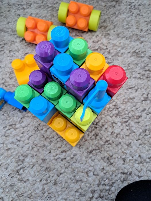 Klocki Mega Bloks 44 autokar szkolny, Fisher prise