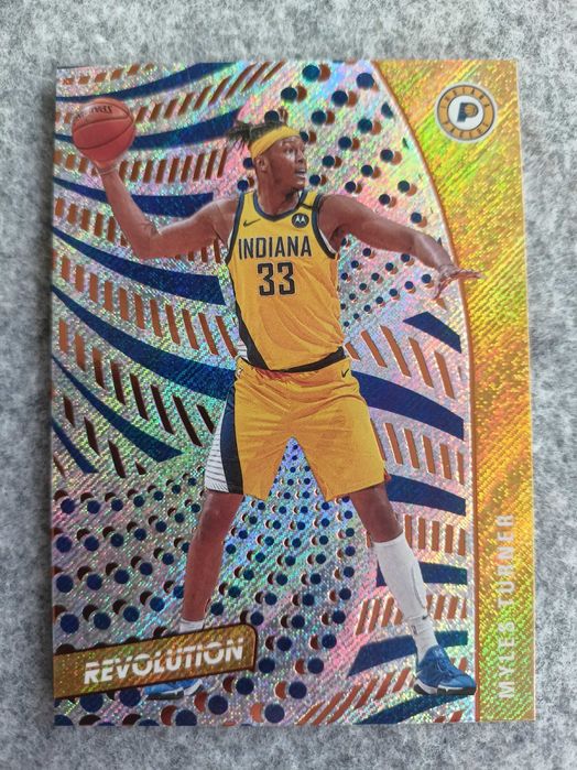 Karta NBA 2020-21 Revolution Myles Turner Indiana Pacers