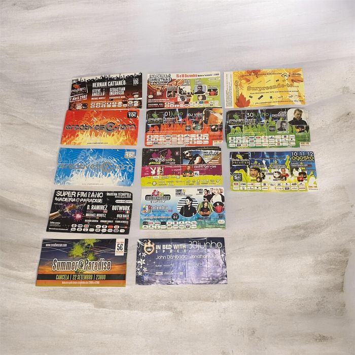 Lote Bilhetes / Flyers Antigos Clubbing Madeira Paradise Anos 2000 - Colecionismo Techno