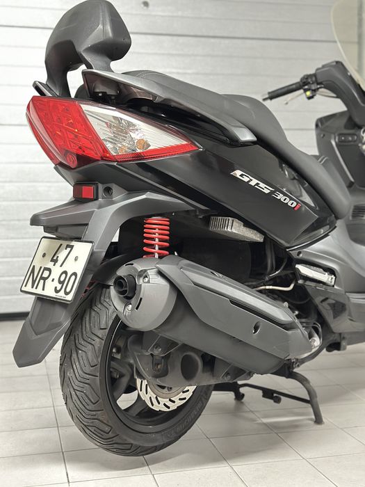 SYM GTS 300 de 2013 - Estimada
