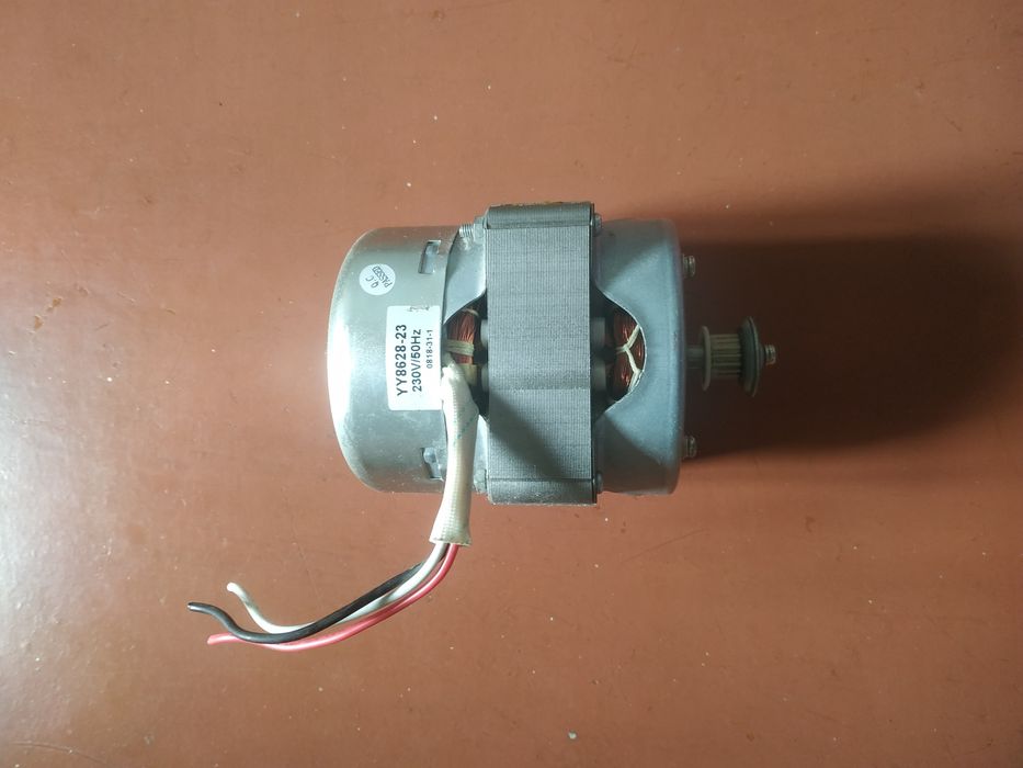 Двигун для хлібопічки  Kenwood 350