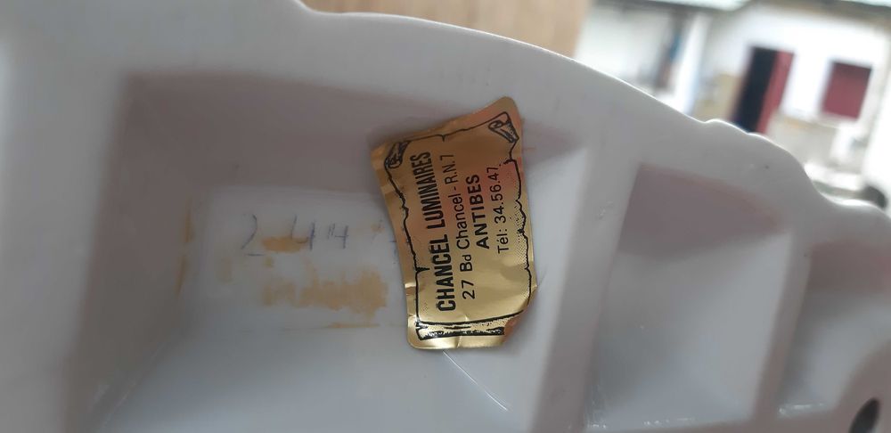 Лот фарфорі статуетки