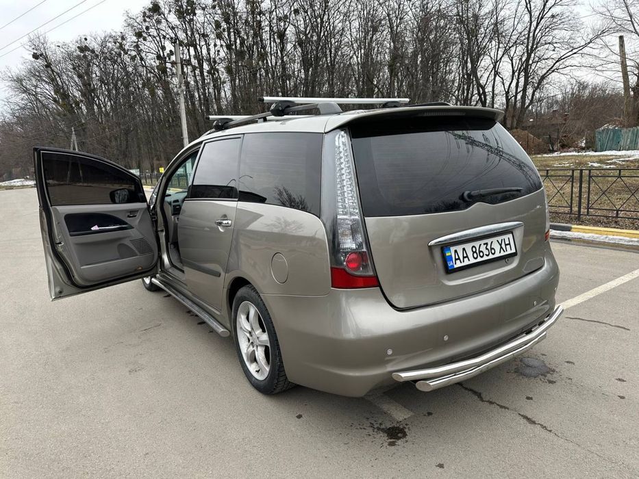 Mitsubishi Grandis 2006рік