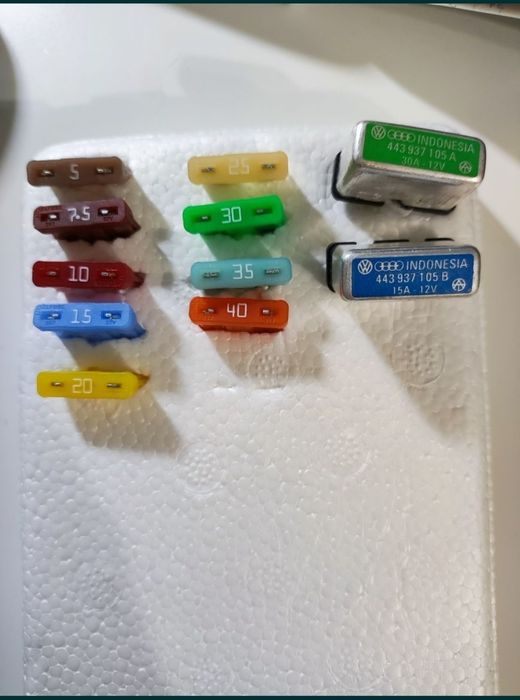 Запобіжники VAG. Прехранители VAG