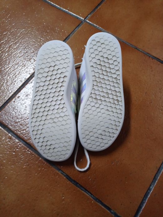 Ténis adidas Grand Court branco azul celeste criança