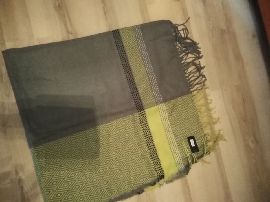 Chusta szarość limonka 130/130