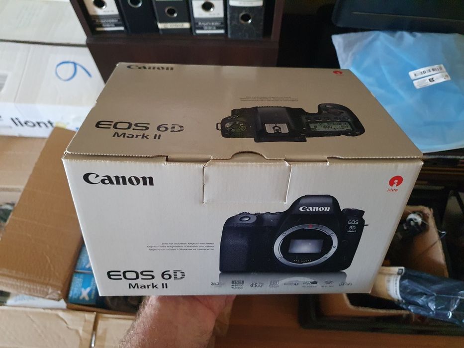 Câmera Fotográfica Canon 6D Mark II + Acessórios