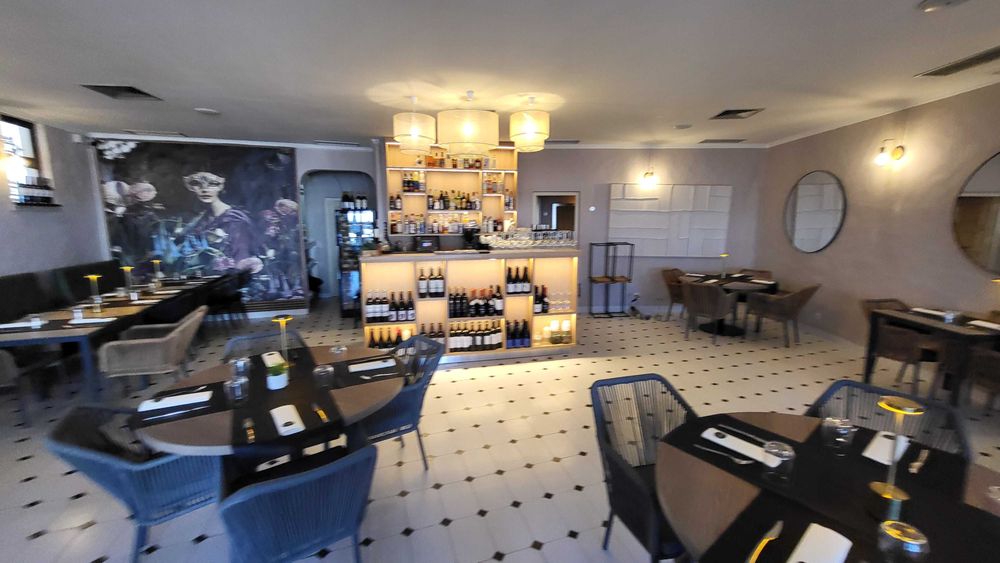 Restaurante Italiano Renovado em Carvoeiro