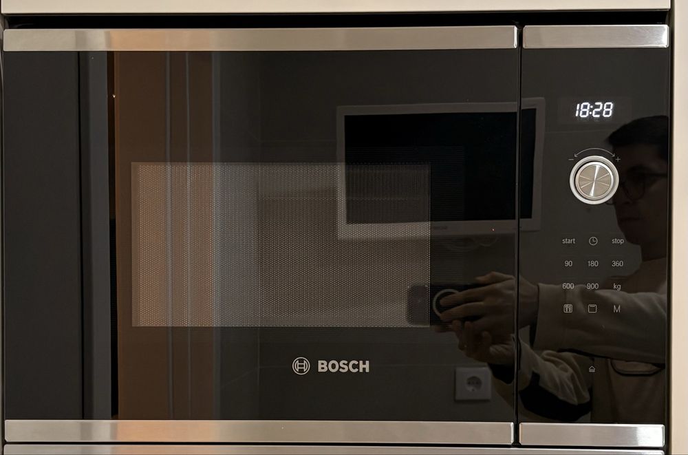 Micro-ondas de encastre Bosch BEL554MB0