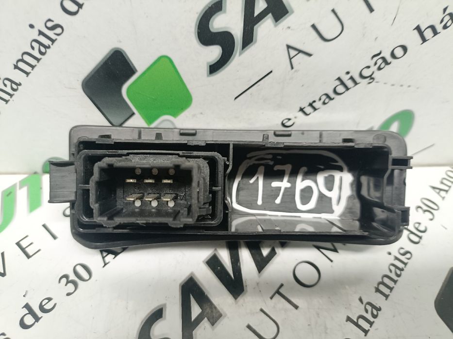 Comando / botão / interruptor vidros frente direito PEUGEOT 207 SW Van