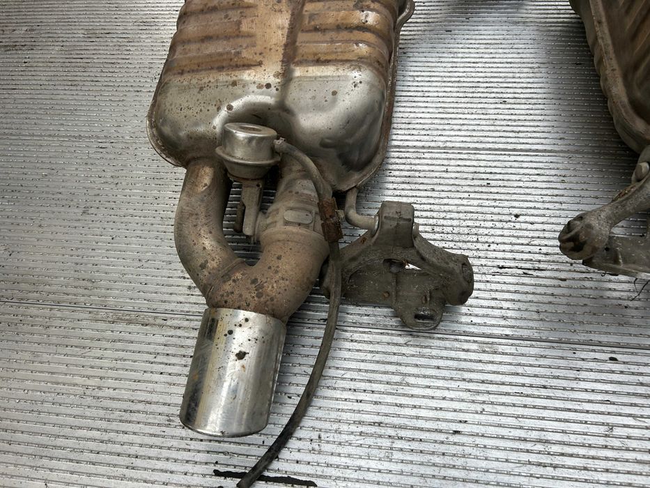 Tłumik przepustnica audi a4 s4 b6 quattro