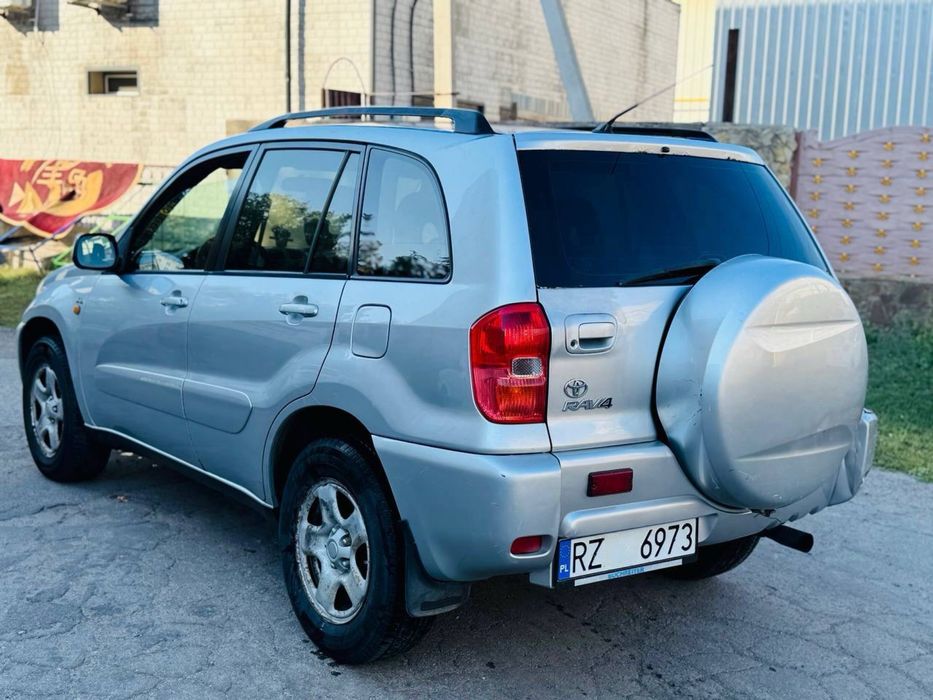 Продам Toyota RAV4 2.2 дізель 4х4