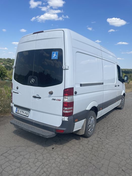 Мерседес спрінтер 316 автомат