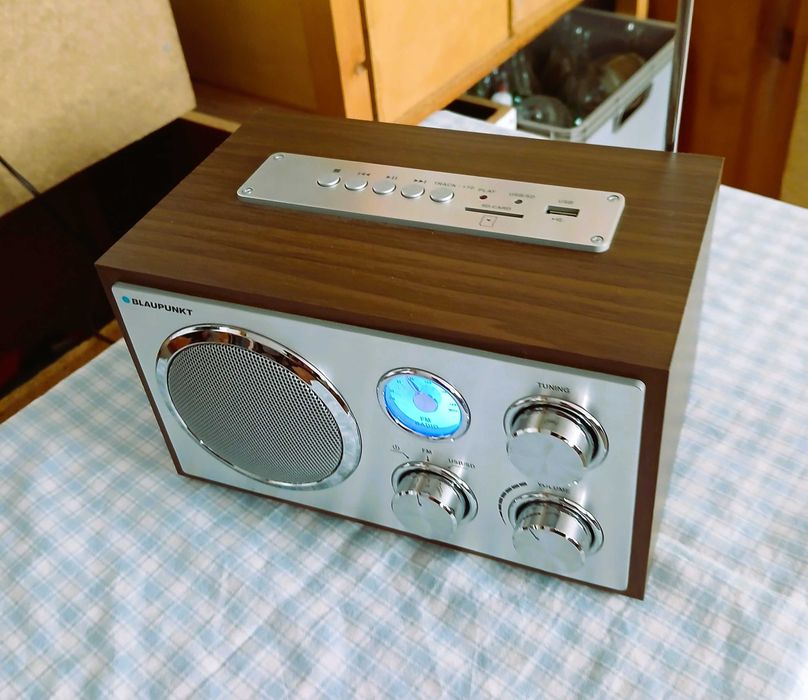 Rádio Blaupunkt RXN 19