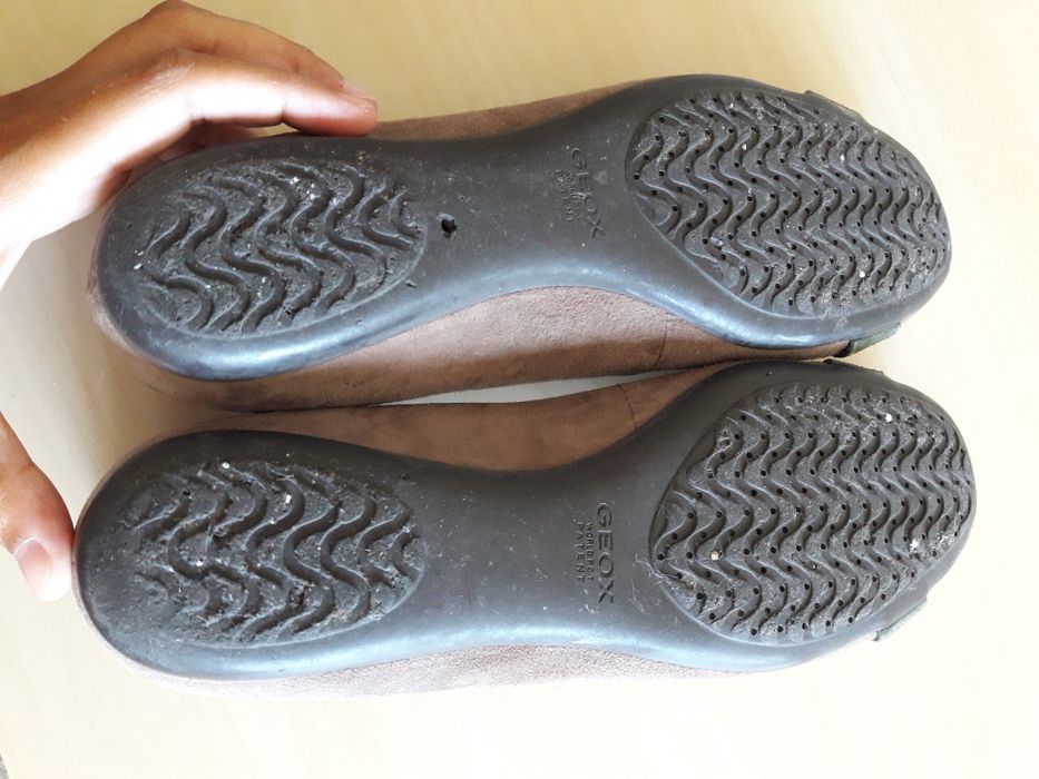 Sabrinas Geox como novas
