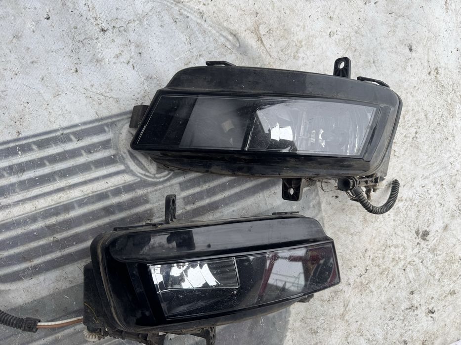 Туманка Гольф 7 галогенка противотуманки golf 7 дорест