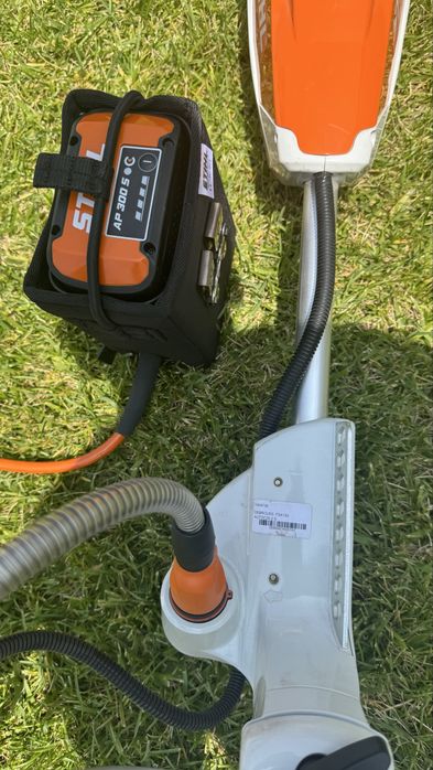 Roçadora STIHL FSA 130 bateria