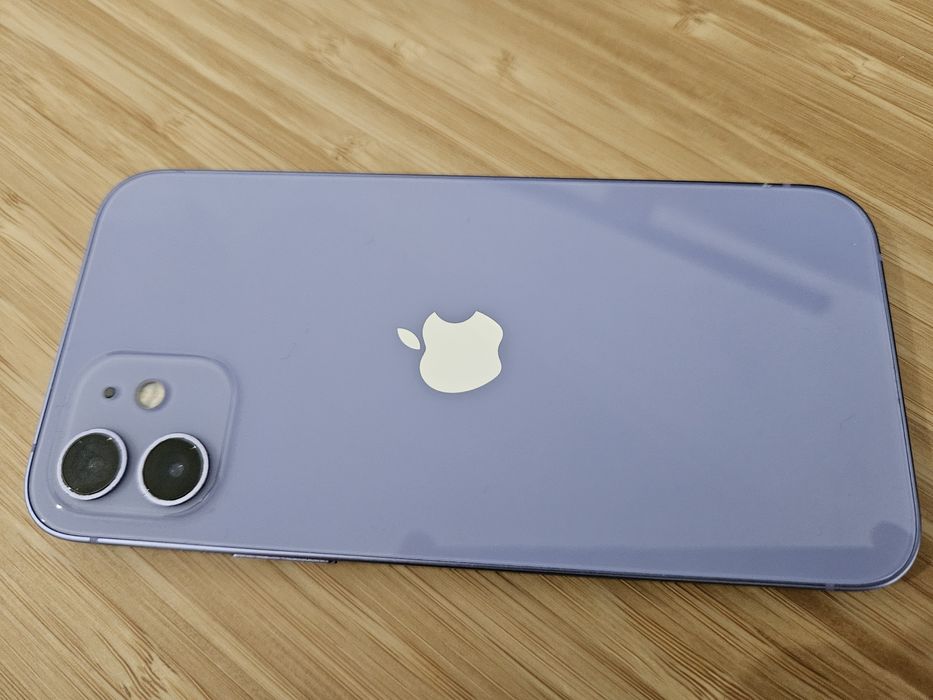 iPhone 12 128GB Lilás