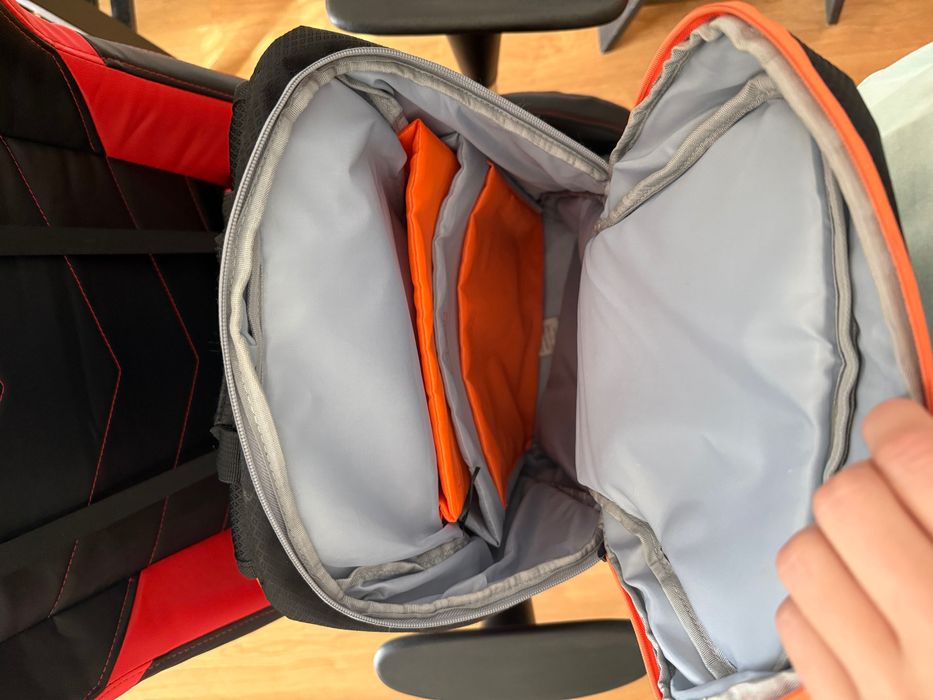 Mochila STEELSERIES Gaming (Universal - 17'' - Preto) COMO NOVA!!