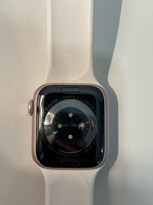 Apple Watch Série 9 41mm (GPS + Cellular)