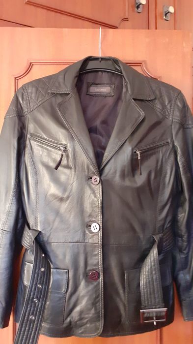 Casaco para senhora em pele genuina