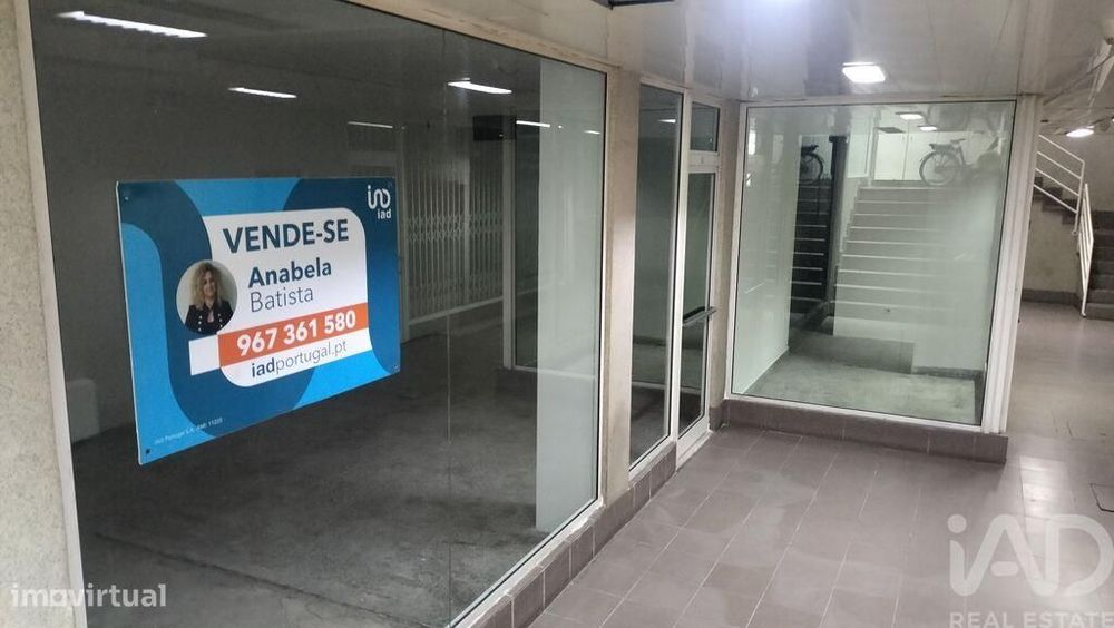 Loja / Estabelecimento Comercial em Gondomar (São Cosme), Valbom e Jov