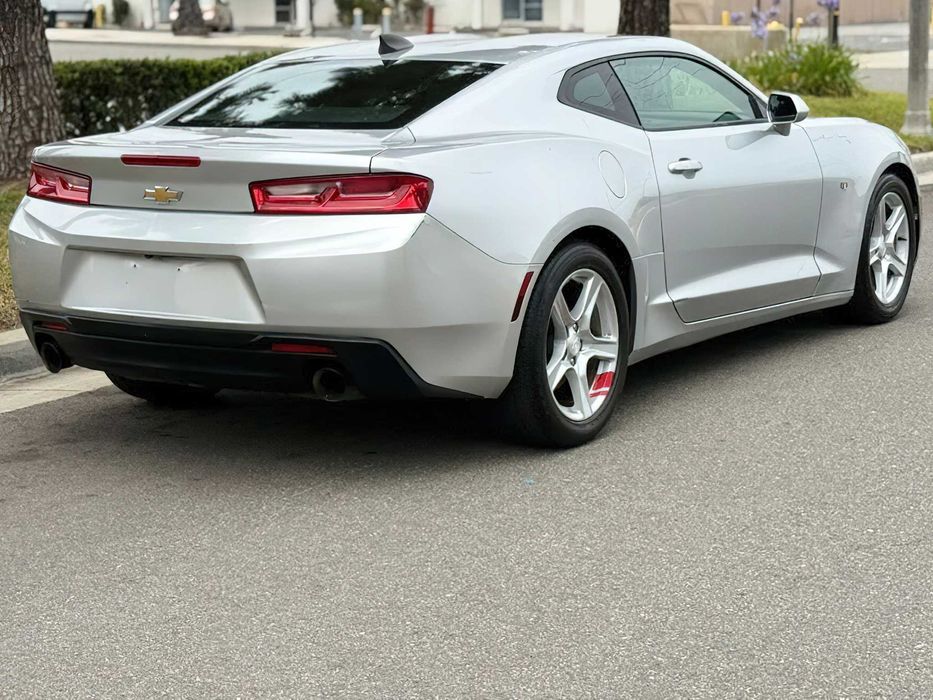 Chevrolet Camaro LT      2018