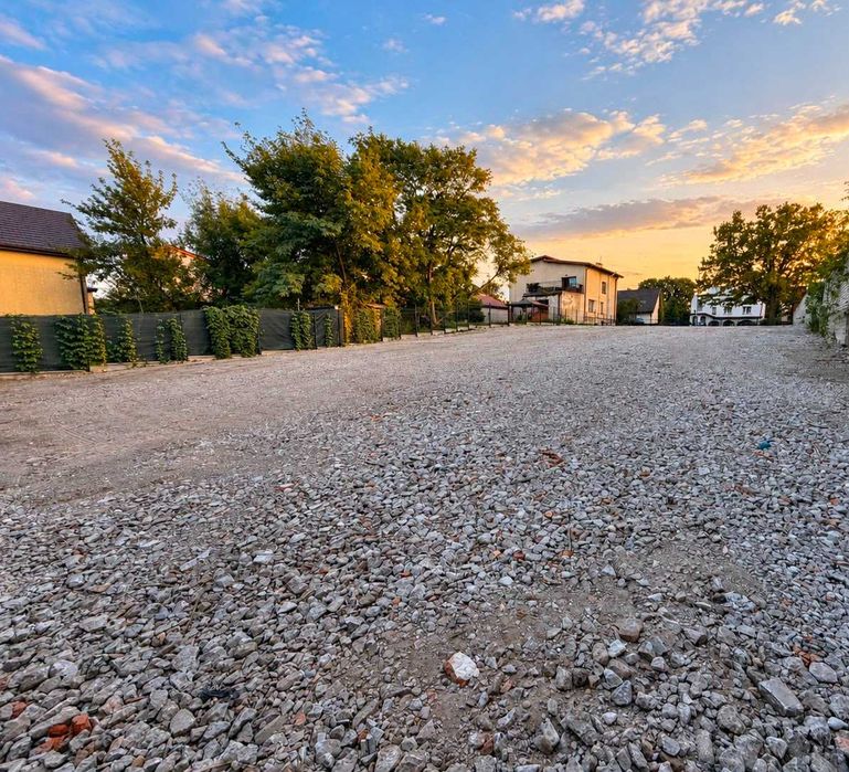 OGRODZONY I UTWARDZONY PLAC DO WYNAJĘCIA 1200M2, Marki ul. Fabryczna 63, Prąd, Brama 5 M na pilota - Widok 2