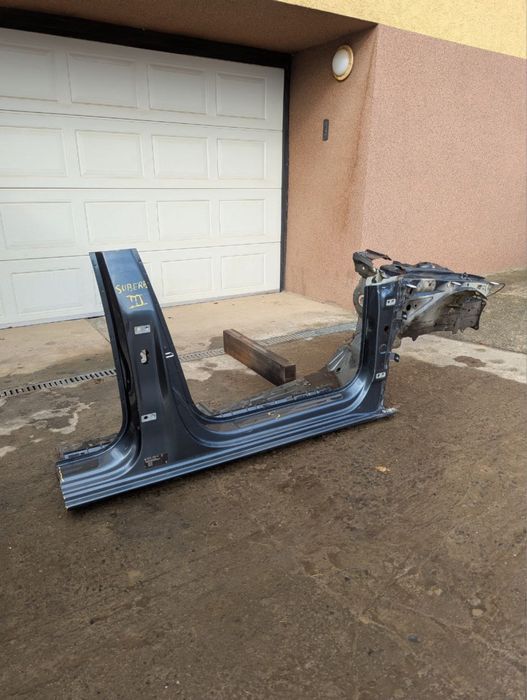 Skoda superb 3 2016 передній лівий ланжерон Шкода суперб 3 четверть