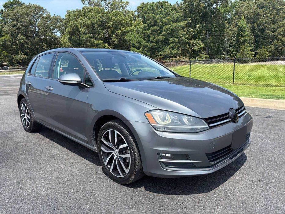 Volkswagen Golf      2015