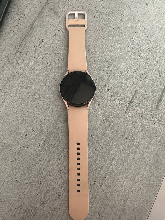 Часы Samsung Galaxy Watch 4   40mm