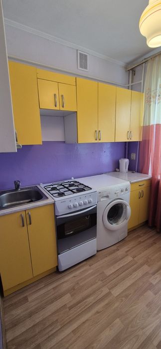 Оренда 2кім.кв Східний.