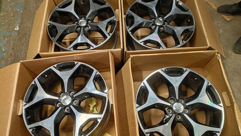5x100 18 cali Subaru 7j et 48 felgi aluminiowe made in japan