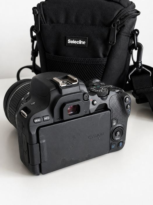 vendo conjunto ds canon eos 200d usada