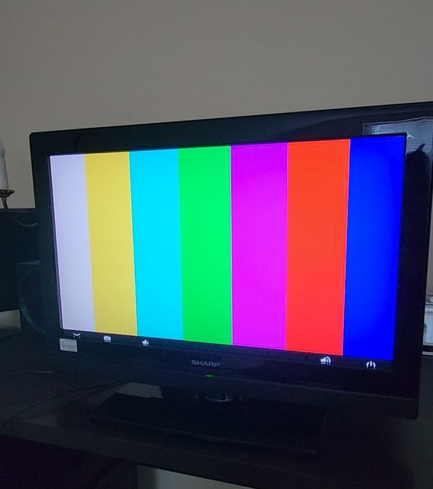 Телевизор SHARP 26"