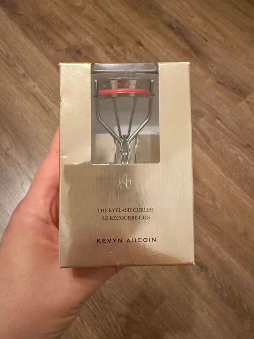 Kevyn Aucoin The Eyelash Curler професійні щипці для завивки вій