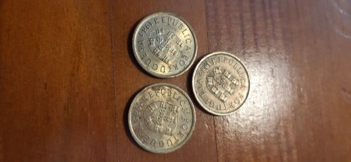 1 Escudo 1981a99 47 moedas