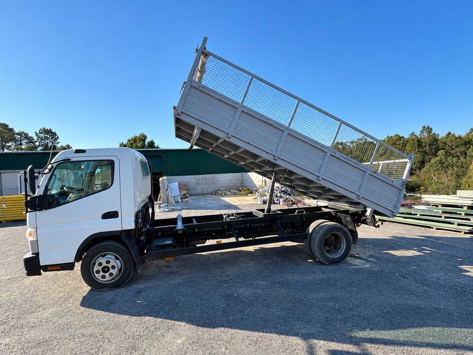 Mitsubishi Canter 9C18 Tribasculante 180 CV – 2018