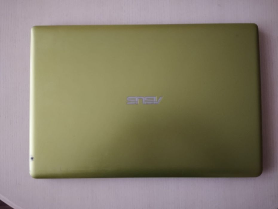 Asus X502C i3/4/128ssd новий/ гарний стан
