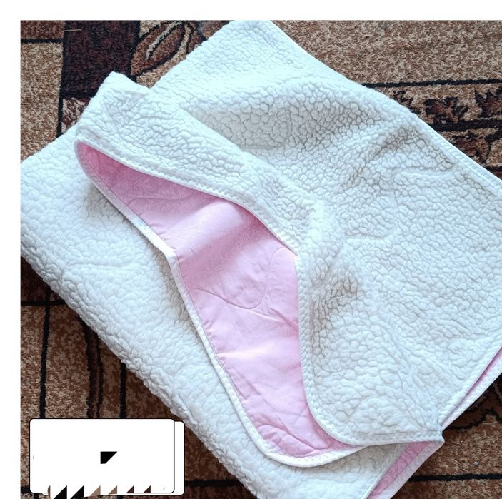 Речі та іграшки для дівчини