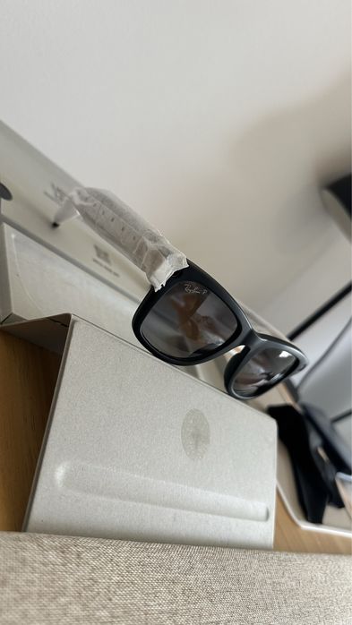 Óculos Inteligente Ray-Ban Meta Wayfarer Preto - Estado de Novo