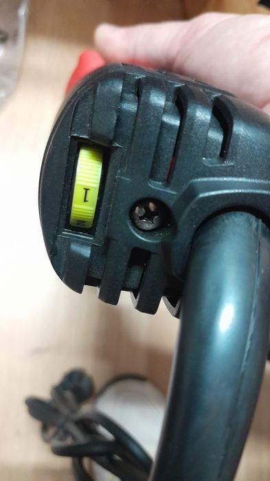 Máquina Esmerilhadora 700w (NOVA)