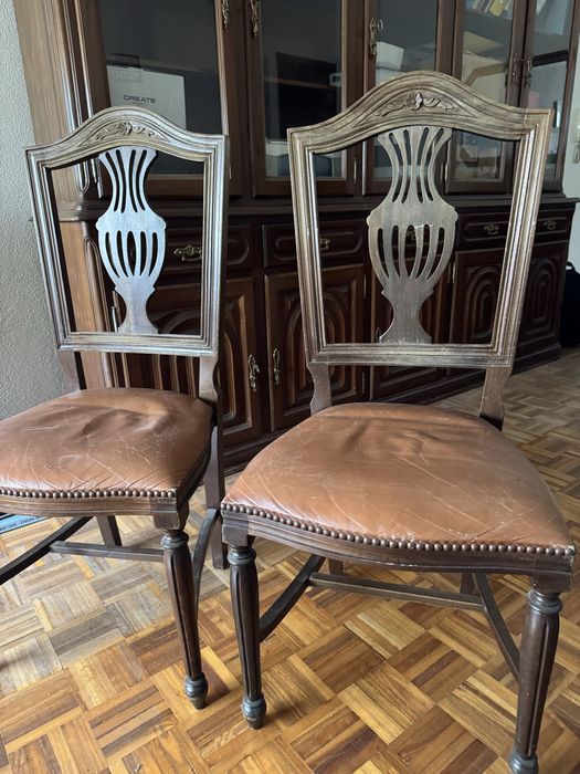 Cadeiras de madeira vintage