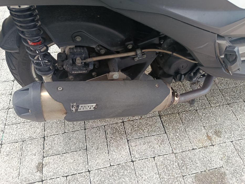 Scooter Kawasaki j300 com variador Polini muito extras impecável